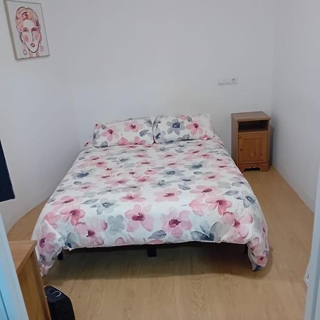 Апартаменты Alquilo Mini Departamento Сан-Бой-де-Льобрегат Экстерьер фото