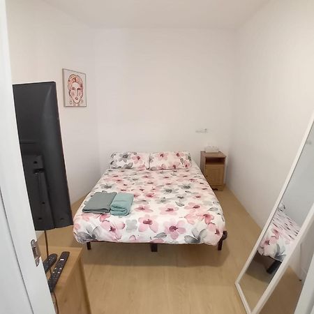 Апартаменты Alquilo Mini Departamento Сан-Бой-де-Льобрегат Экстерьер фото